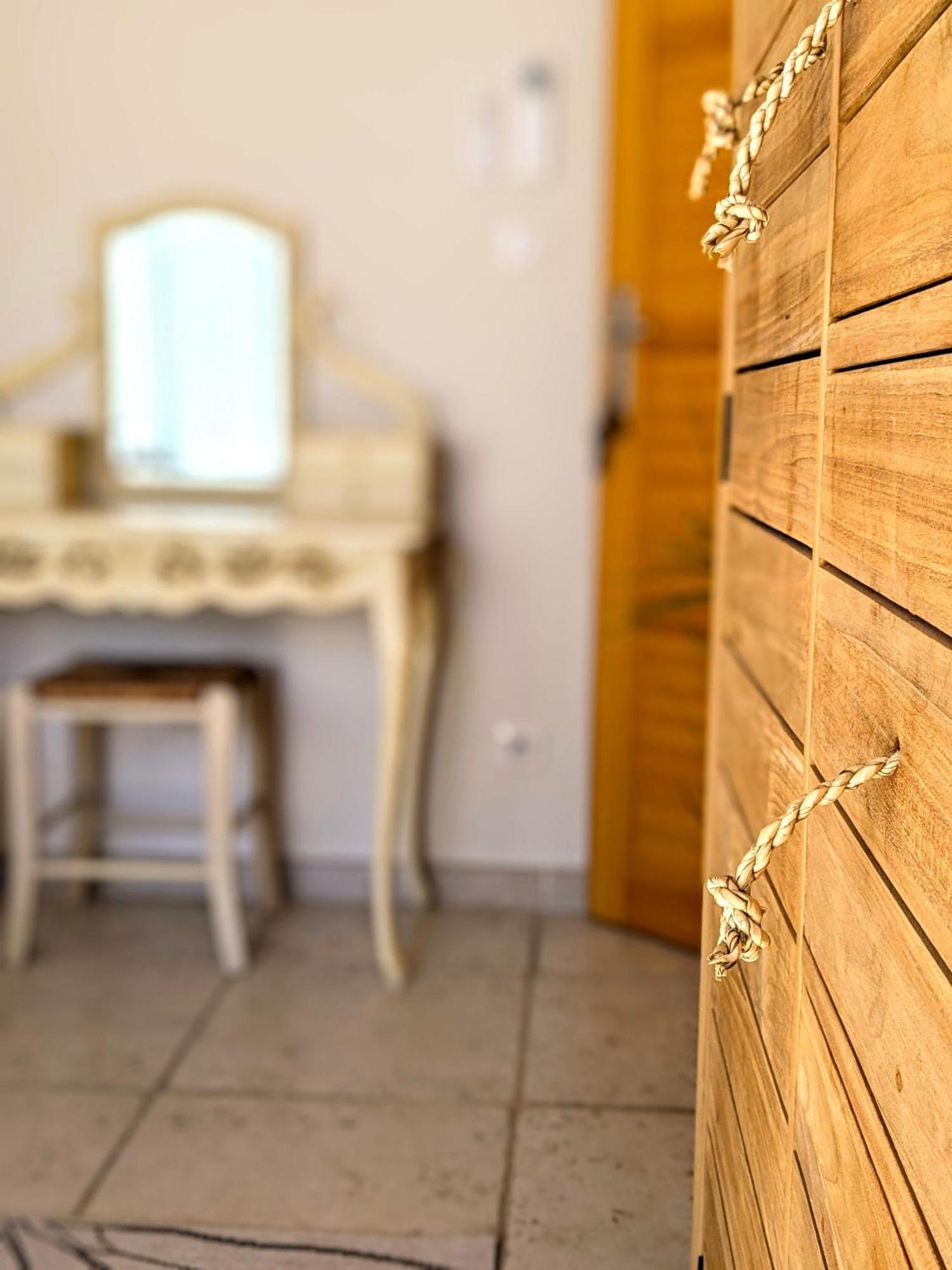 Villa Font Vive - Chambres D'Hotes Eco-Labellisees Avec Cuisine - Confort, Calme Et Vue Exceptionnels ! Grospierres Esterno foto
